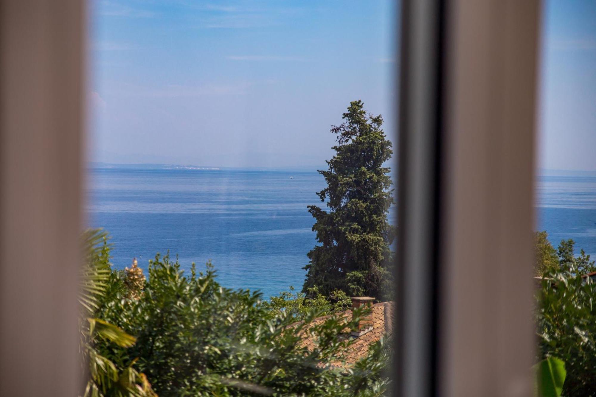 Apartments Liana Opatija Pokoj fotografie